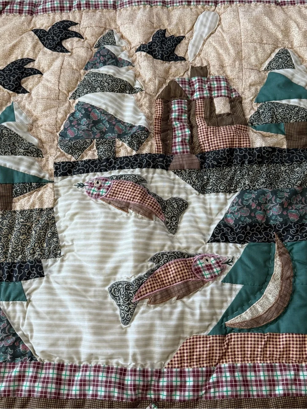 Vintage Cabin Lodge Applique Wall Hanging Quilt Fishing Scene 46x58